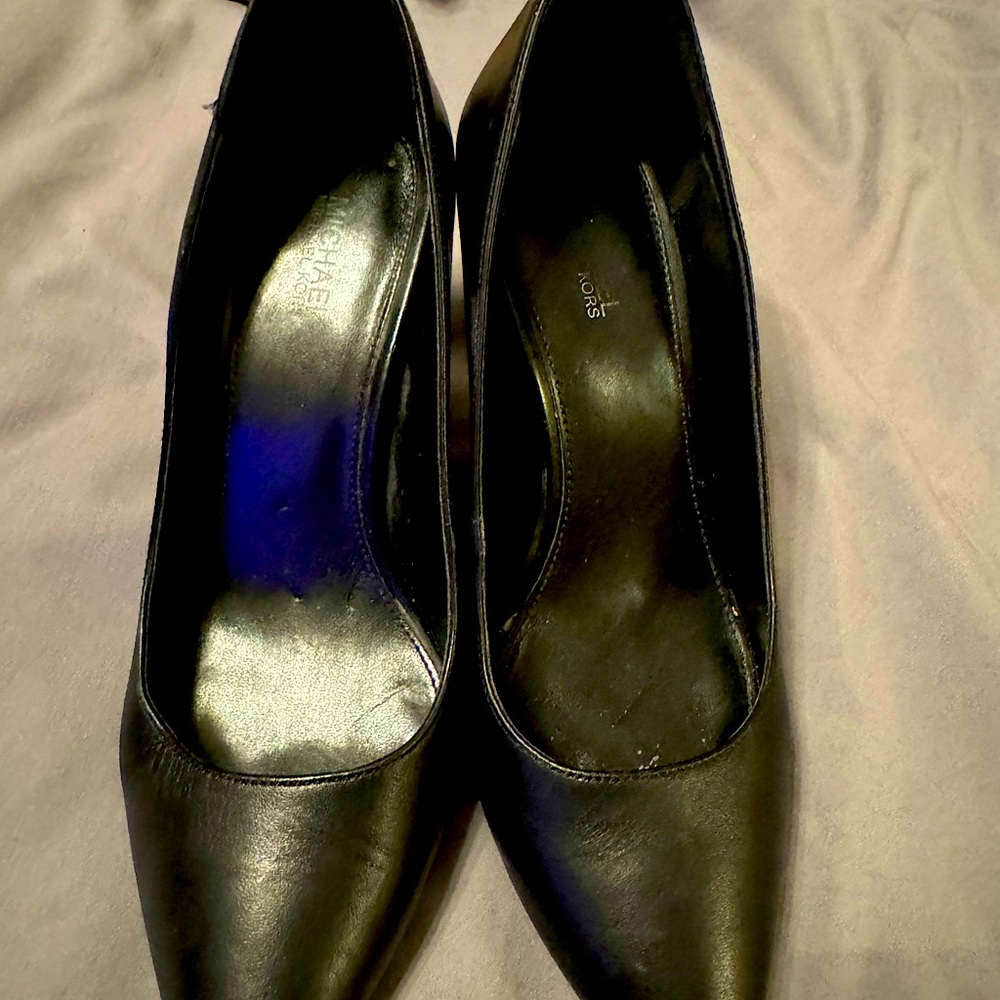 Michael Kors Black Heels excellent condition,